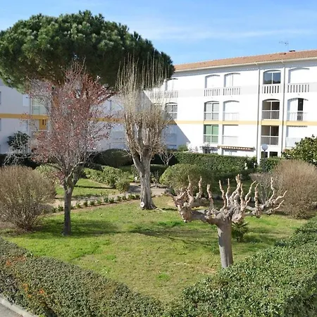 Apartment Pour 4, Proche Plage, Commerces Et Parking Prive - Fr-1-776-63
